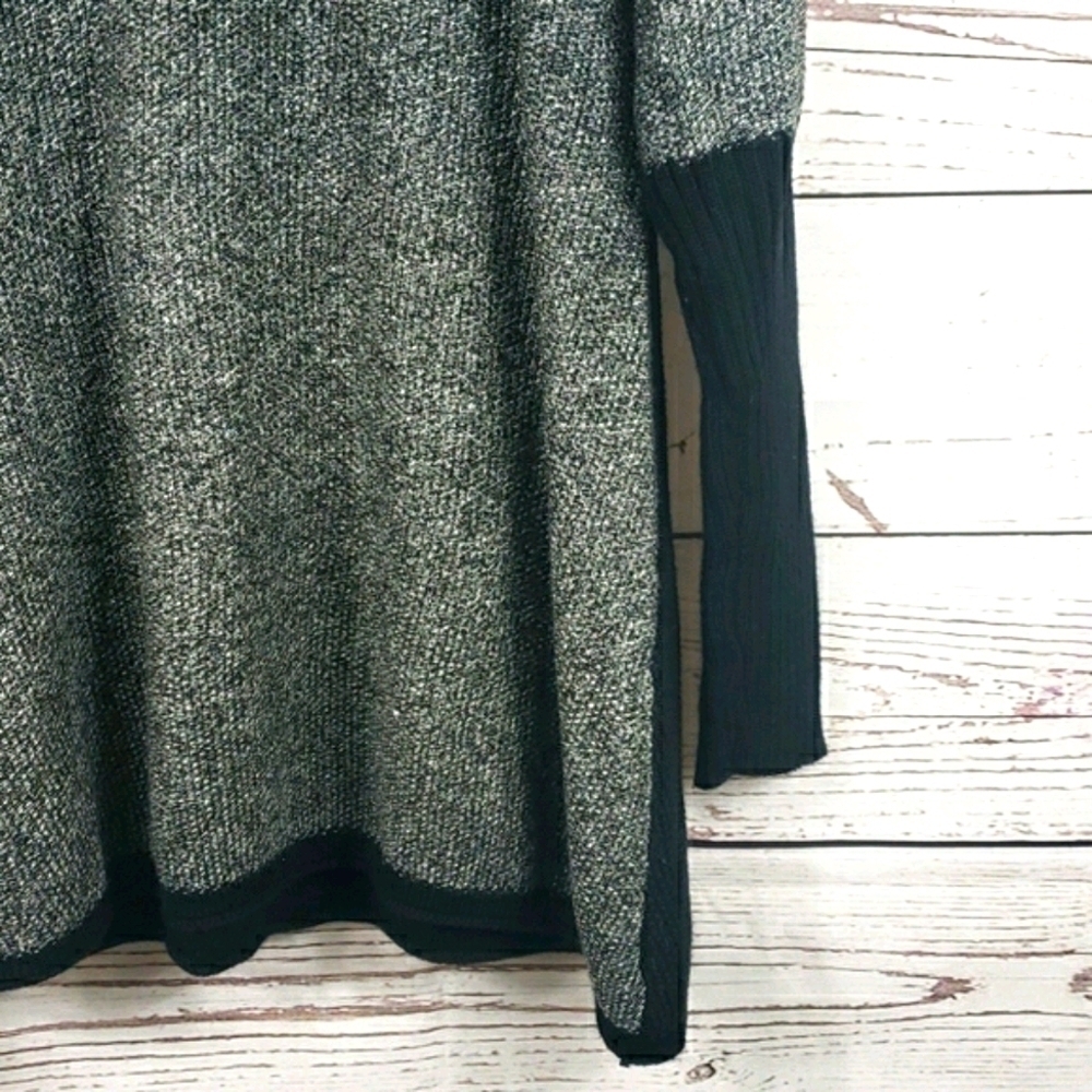 Knitted Long Sleeve Sweater Black and Gray - Picture 4 of 10